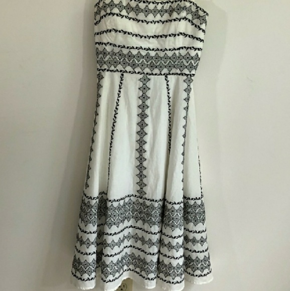 BCBG Summer Dress - Picture 1 of 7